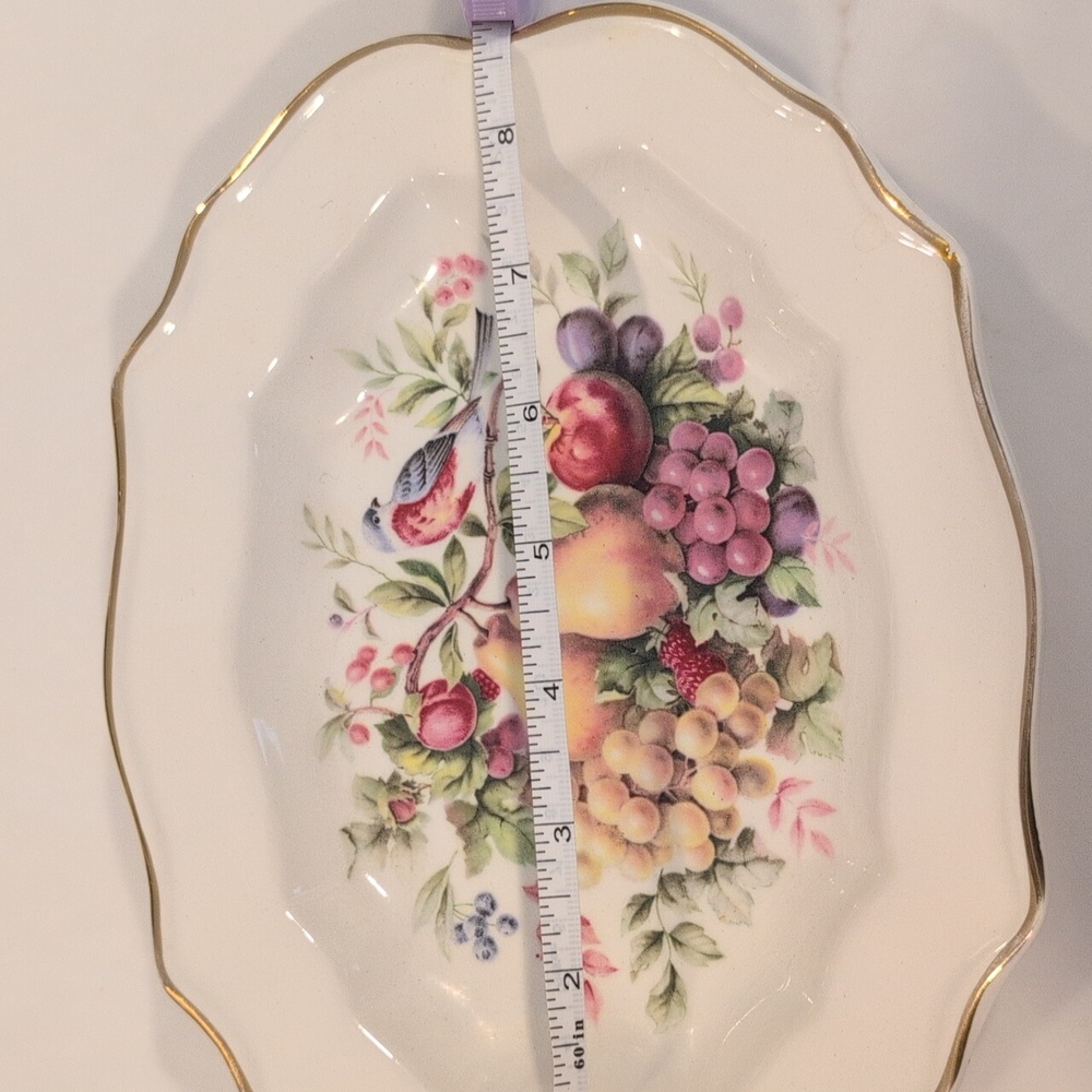 Avon Vintage Handcrafted Dish - Picture 5 of 5